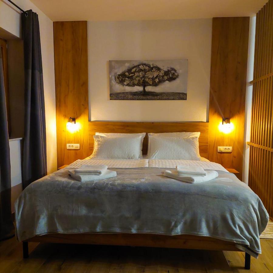 Plitvice Story Apartment พลิตวิชกา เยเซรา ภายนอก รูปภาพ