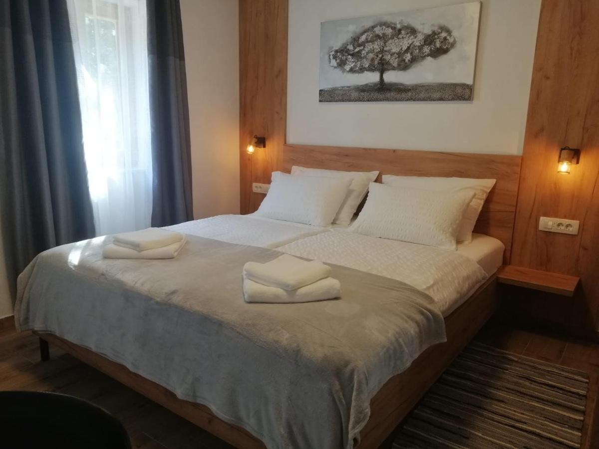Plitvice Story Apartment พลิตวิชกา เยเซรา ภายนอก รูปภาพ