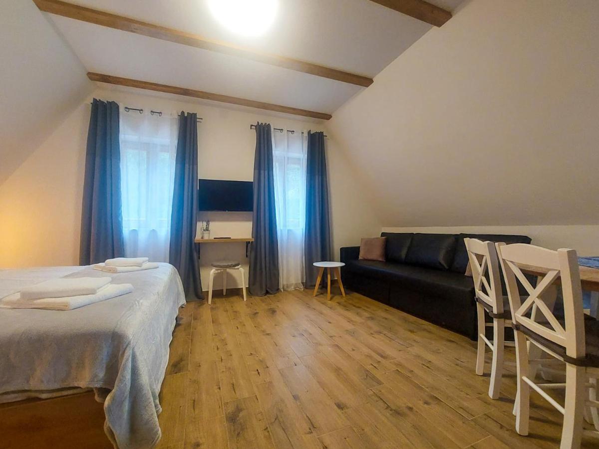 Plitvice Story Apartment พลิตวิชกา เยเซรา ภายนอก รูปภาพ