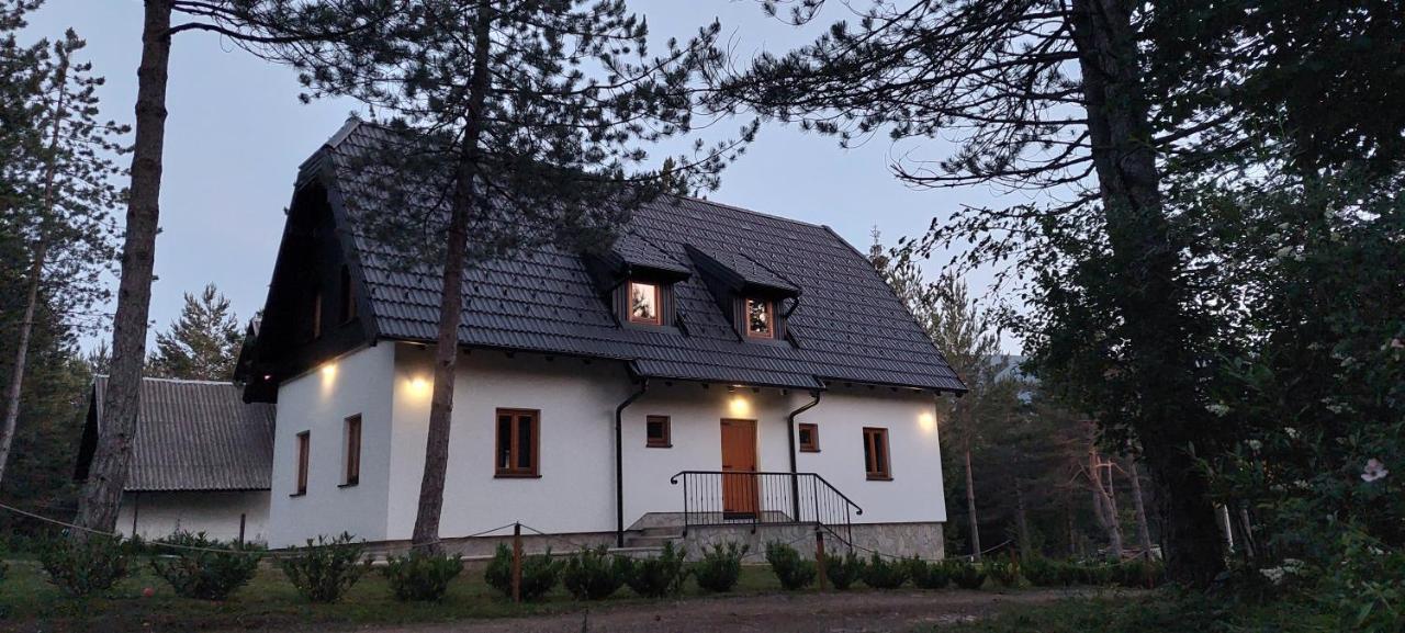 Plitvice Story Apartment พลิตวิชกา เยเซรา ภายนอก รูปภาพ